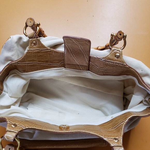 Bamboo and linen shoulder bag, clutch, and size 7 heels - Picture 4 of 12